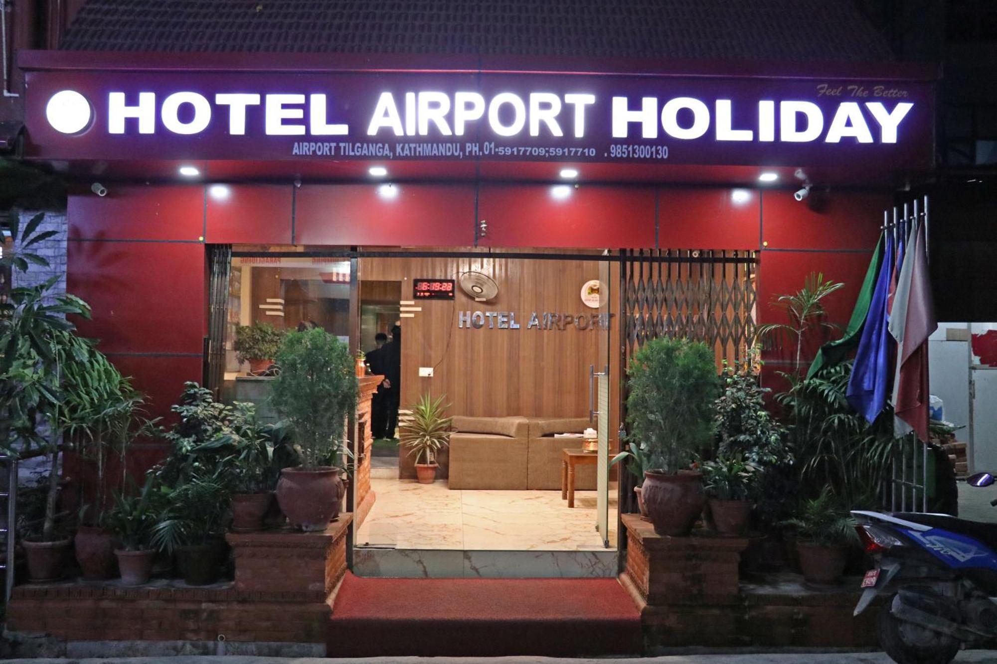 Hotel Airport Holiday Катманду Екстер'єр фото